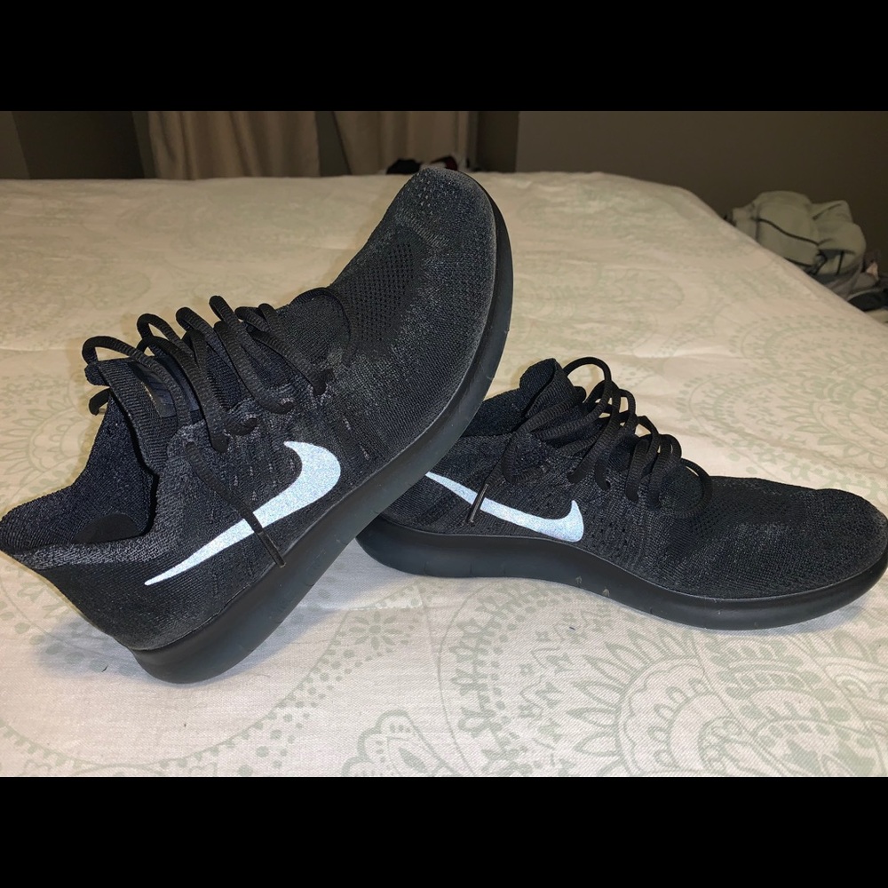 Men’s Nike free run fly knit